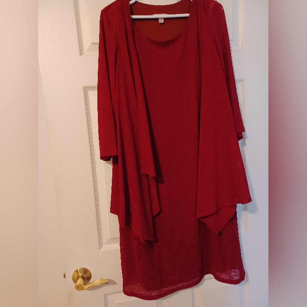 db established 1962 Womens Size 14 red shift dress with attached sweater/jacket